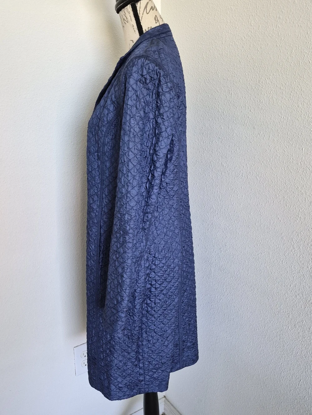 Eileen Fisher Quilted Crinkled Silk, Midi Trench Evening Coat in Blue
